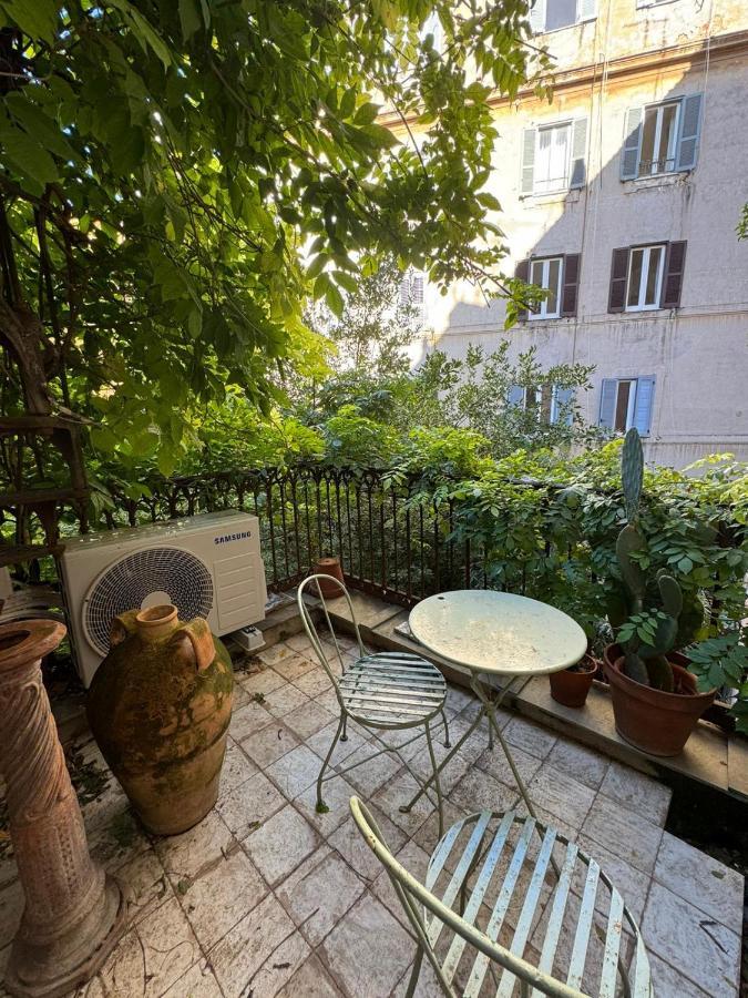 Rome Center, Luxury & History In Via Monserrato エクステリア 写真