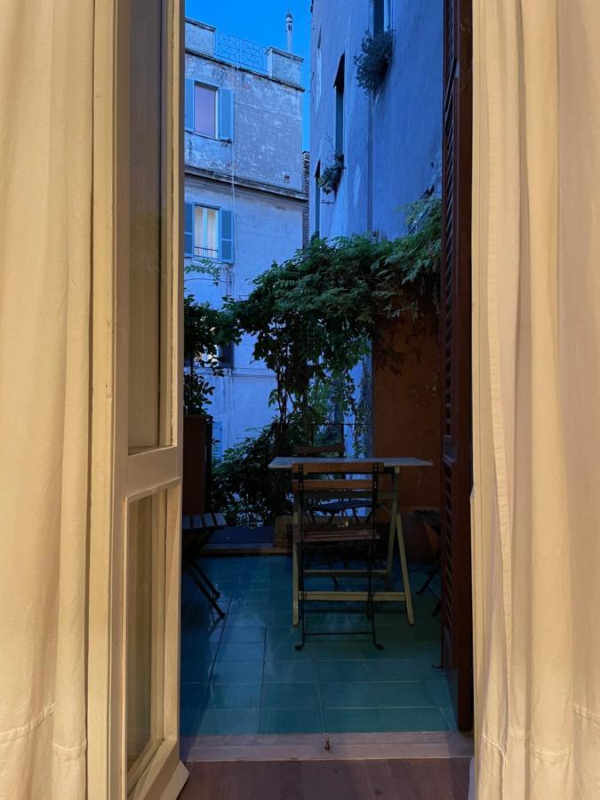 Rome Center, Luxury & History In Via Monserrato エクステリア 写真