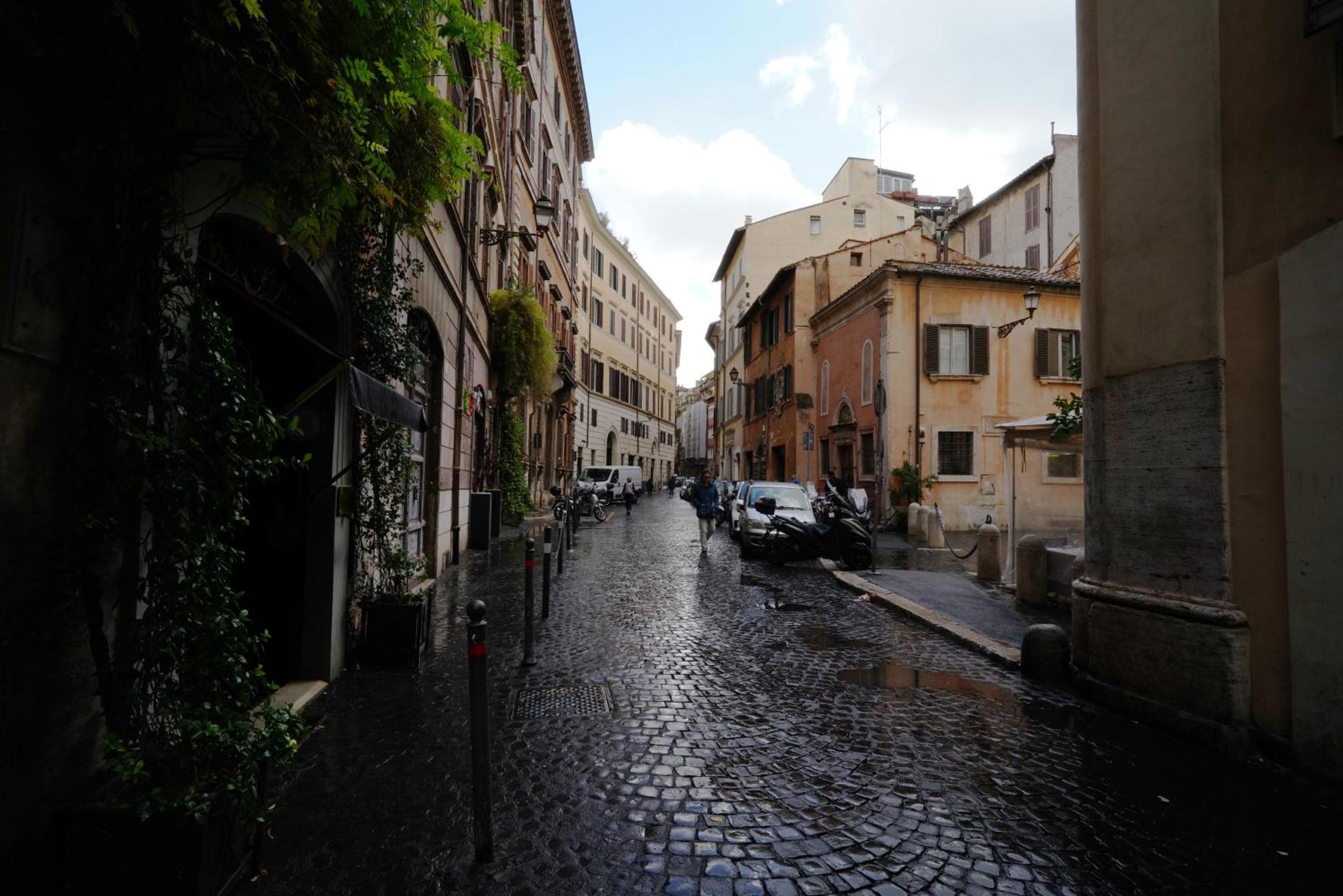 Rome Center, Luxury & History In Via Monserrato エクステリア 写真